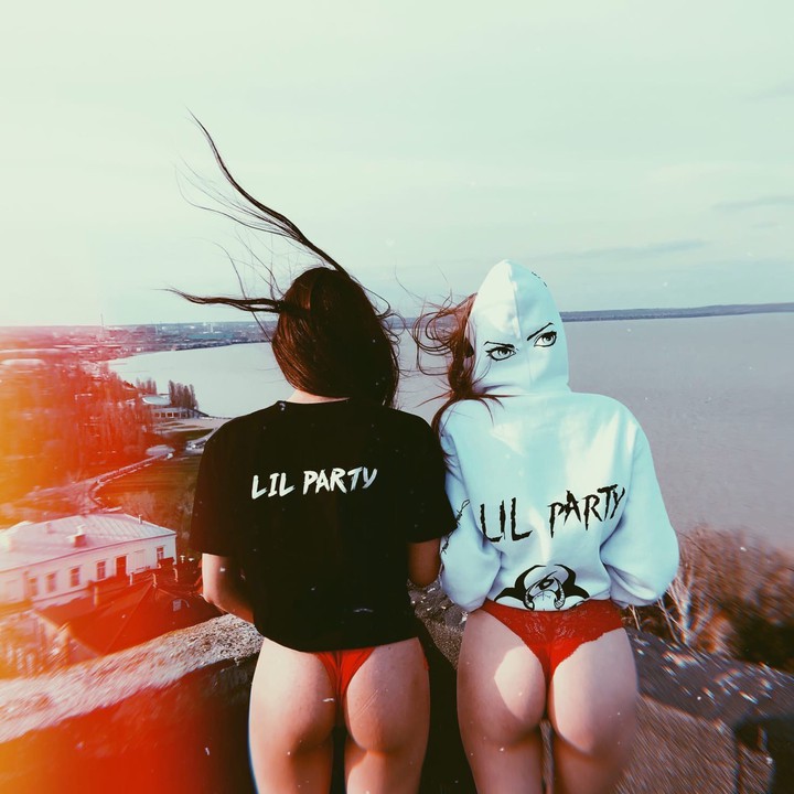 .