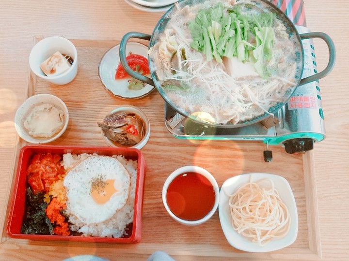 a ramie restaurant