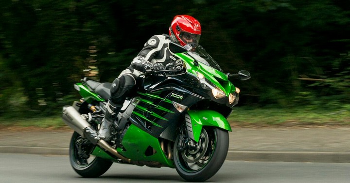 KAWASAKI ZZR1400 ZX14R