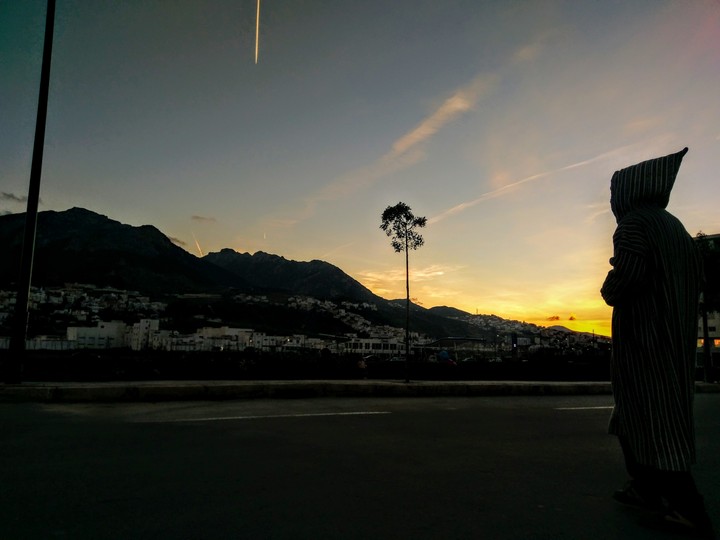 waiting for sunset ?