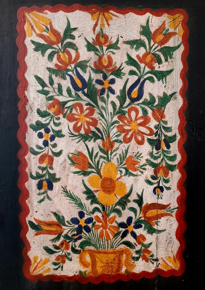 Folklore ornament