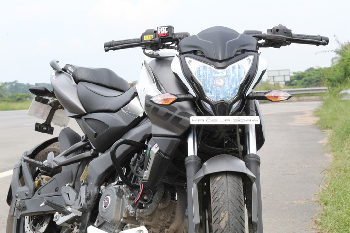 Pulsar ns 200