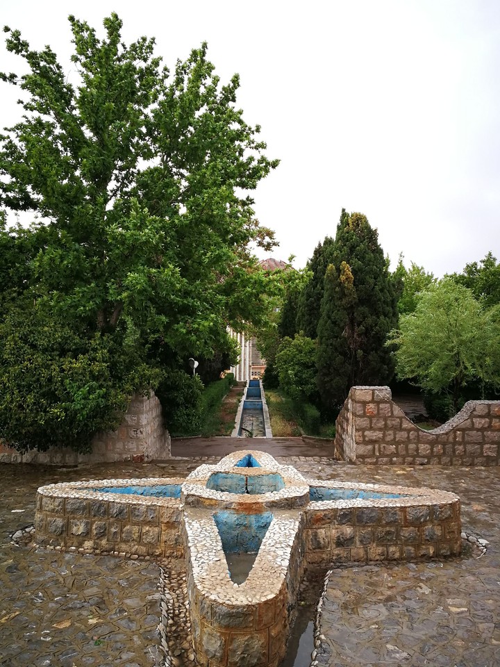 isfahan university