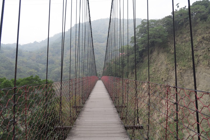 Suspension bridge