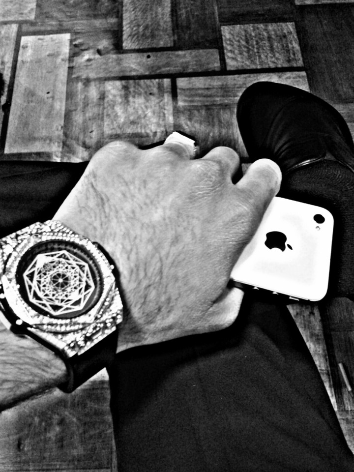 apple&clock