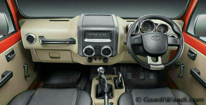 Thar crde 4x4 off road interior