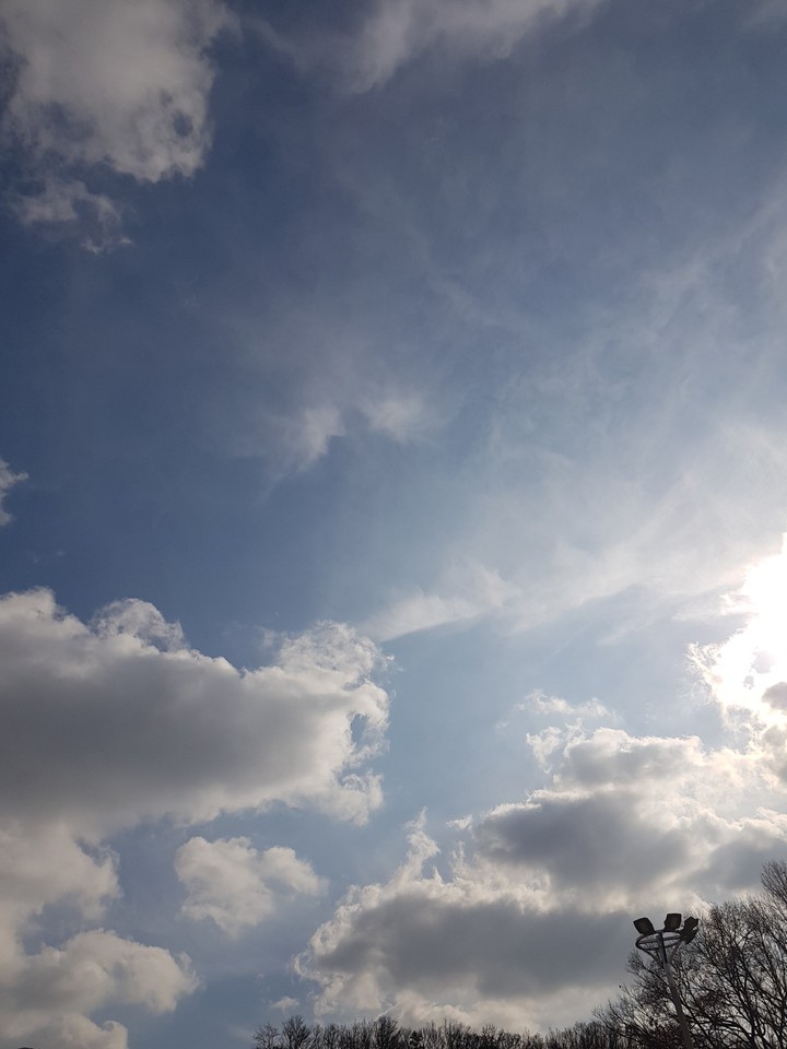 하늘 구름 sky