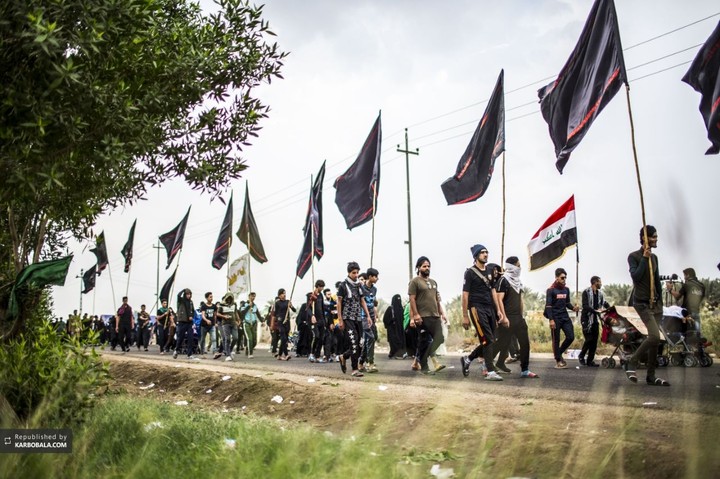 لبیک یا حسین(ع)