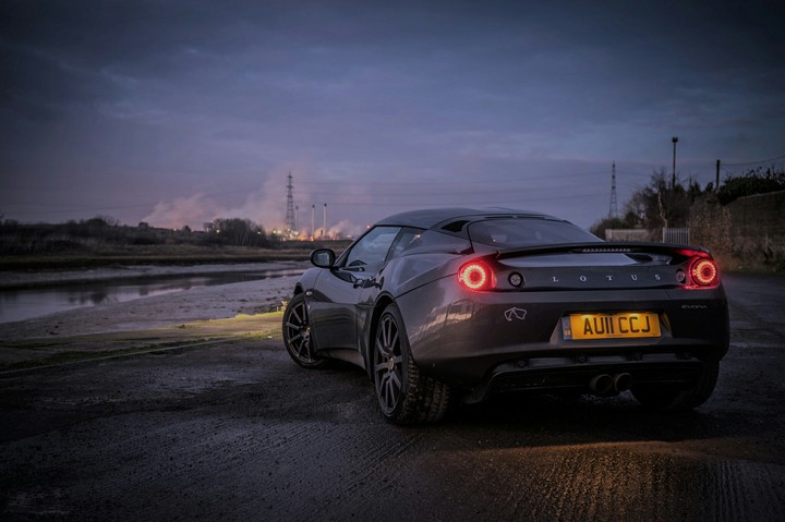 LOTUS Evora