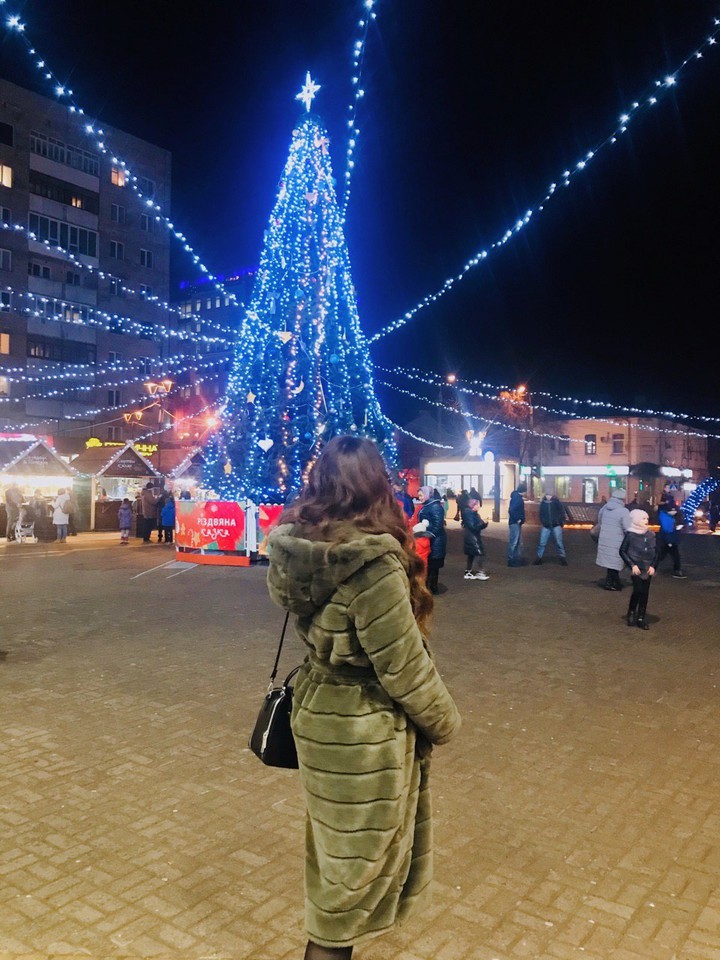 Olya Lyakhovych | Christmas