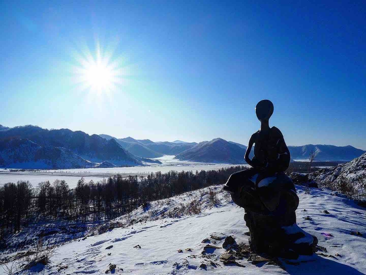 Памятник суслику