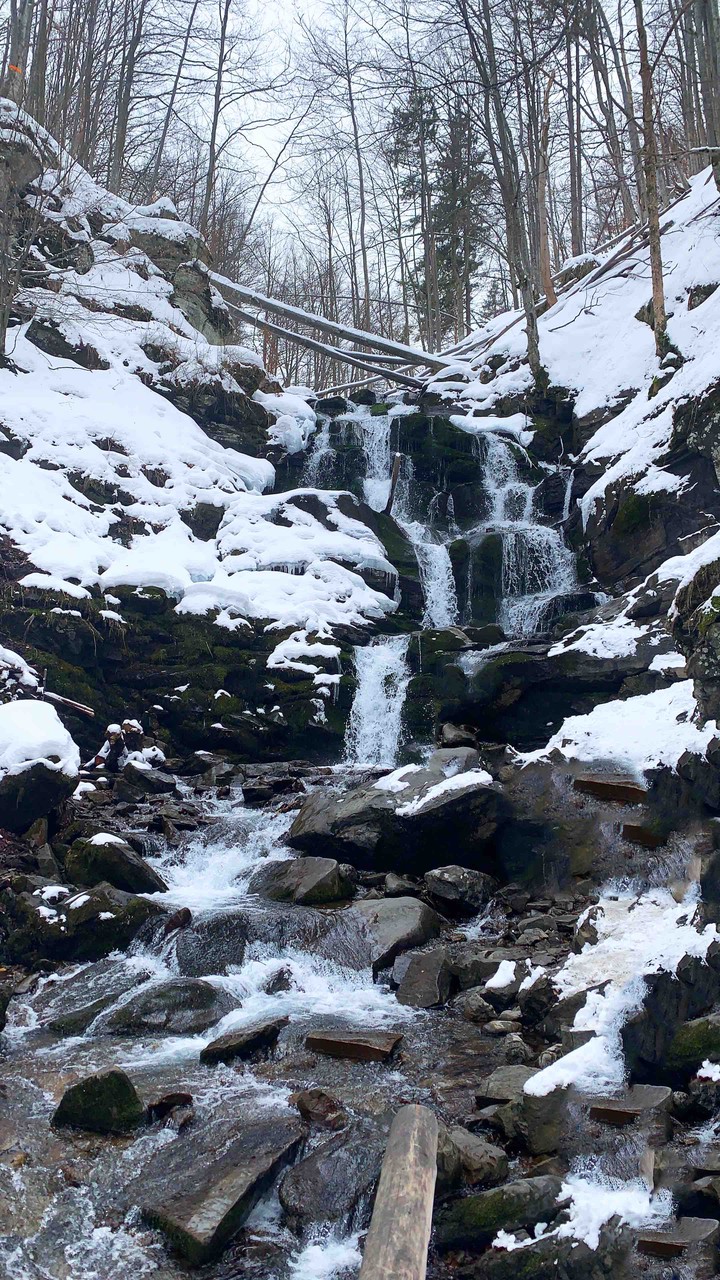 Shipit waterfall