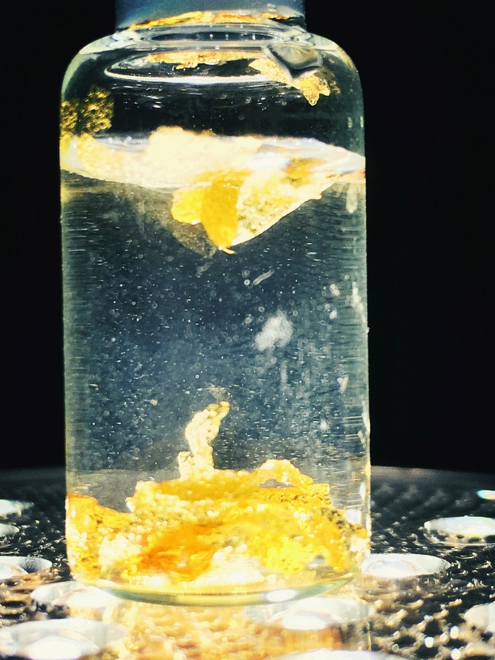 gold flakes