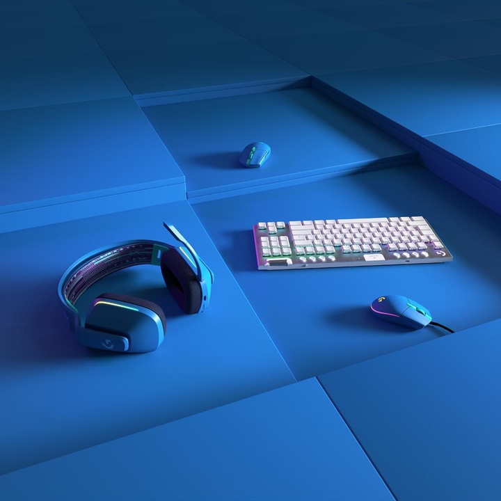 LogiTech