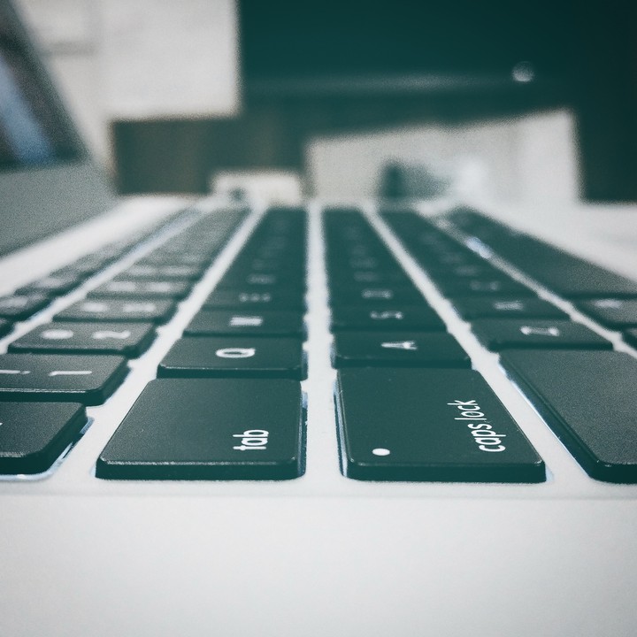 Mac book