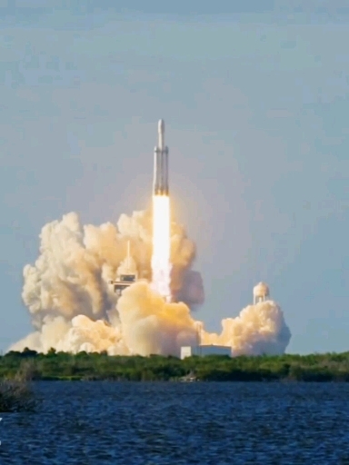 The Falcon Heavy... lift of in slow mo