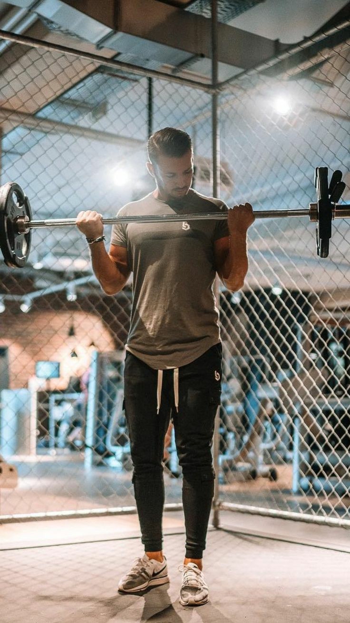 BODYBUILDER