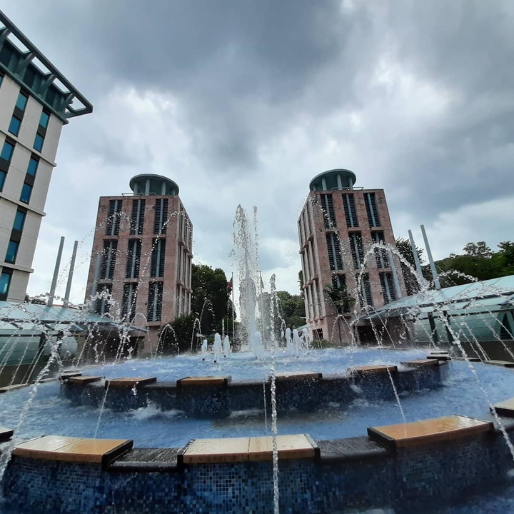 artifical fountain