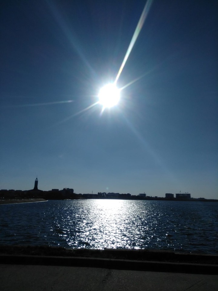 #bluewater #bluesky #SunIsUp