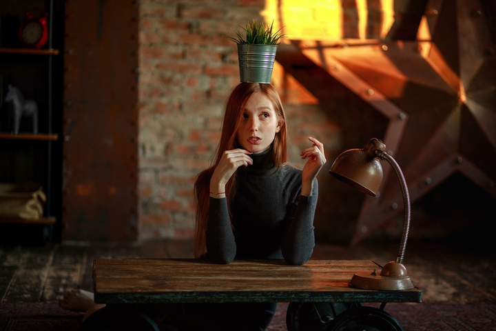girl with pot