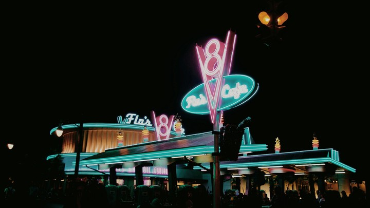Flair's??cafe ?