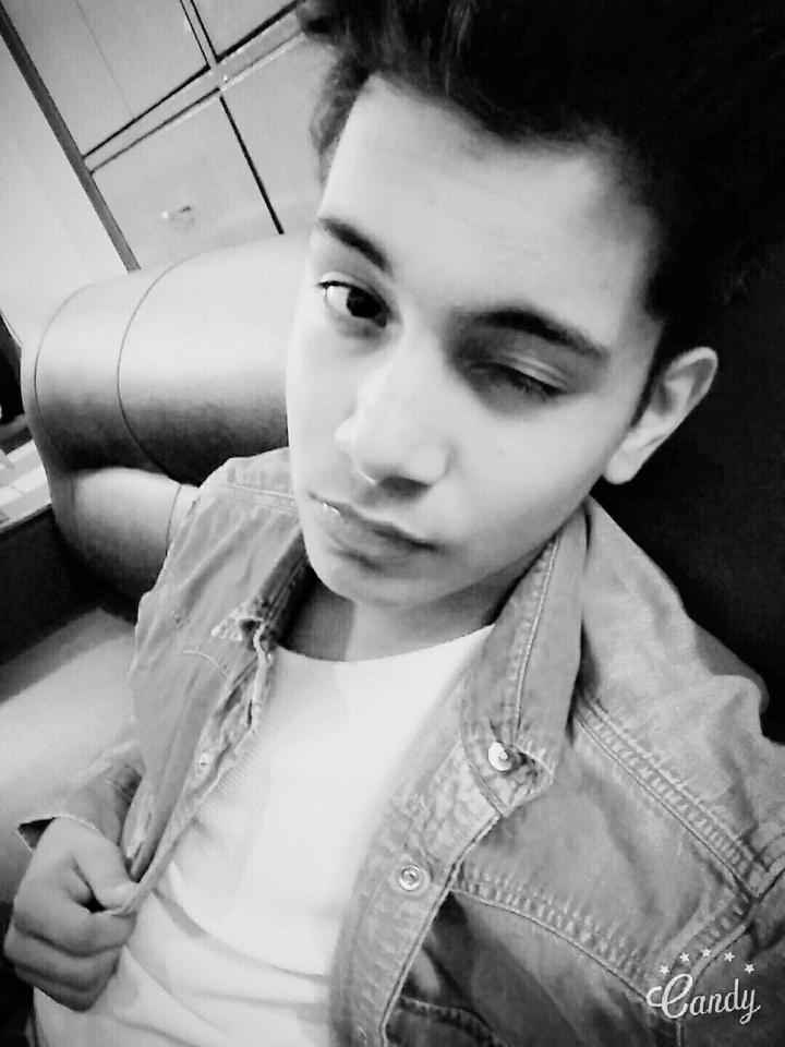 B&W #teenage_dash