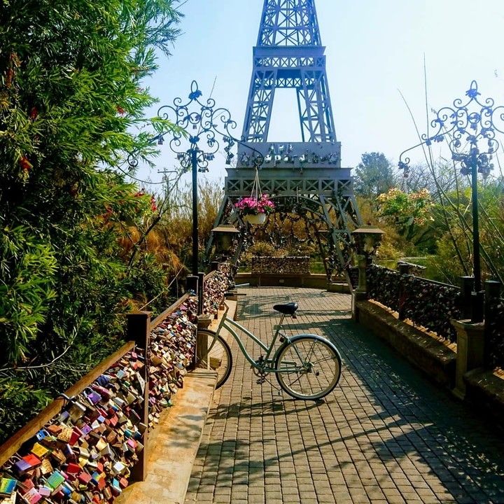 Mini tower