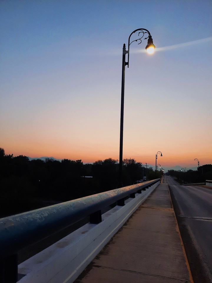 7pm