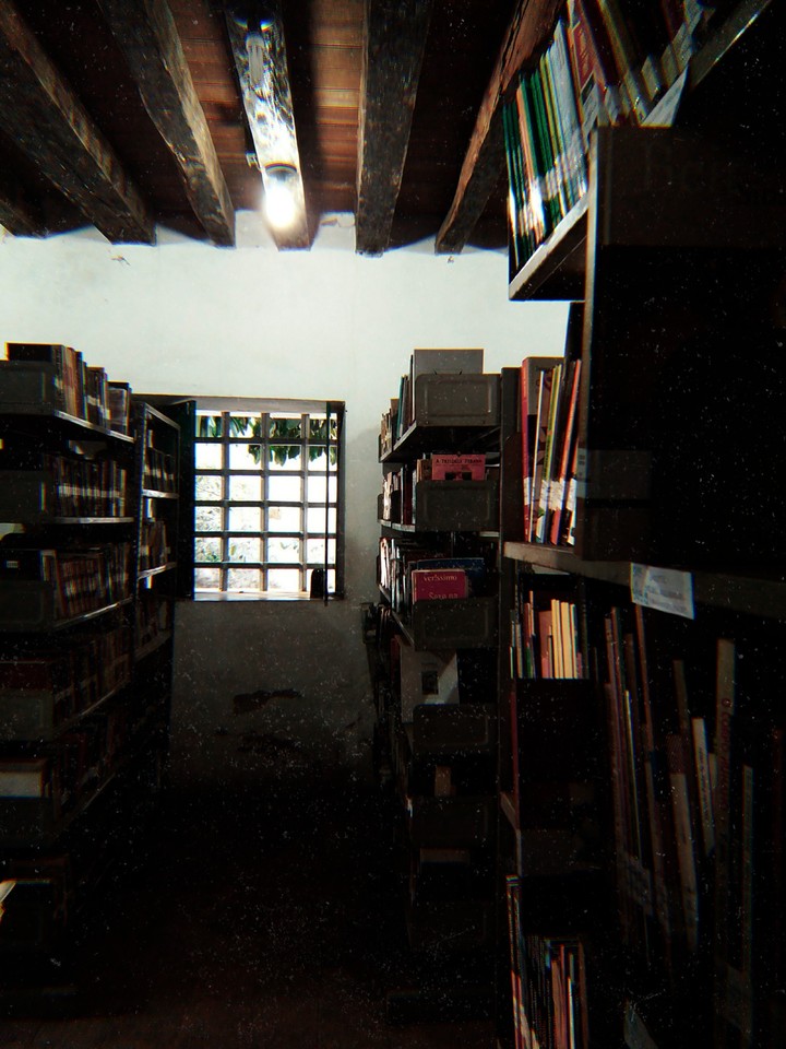 Library Of Caucaia - Teacher Martinz De Aguiar