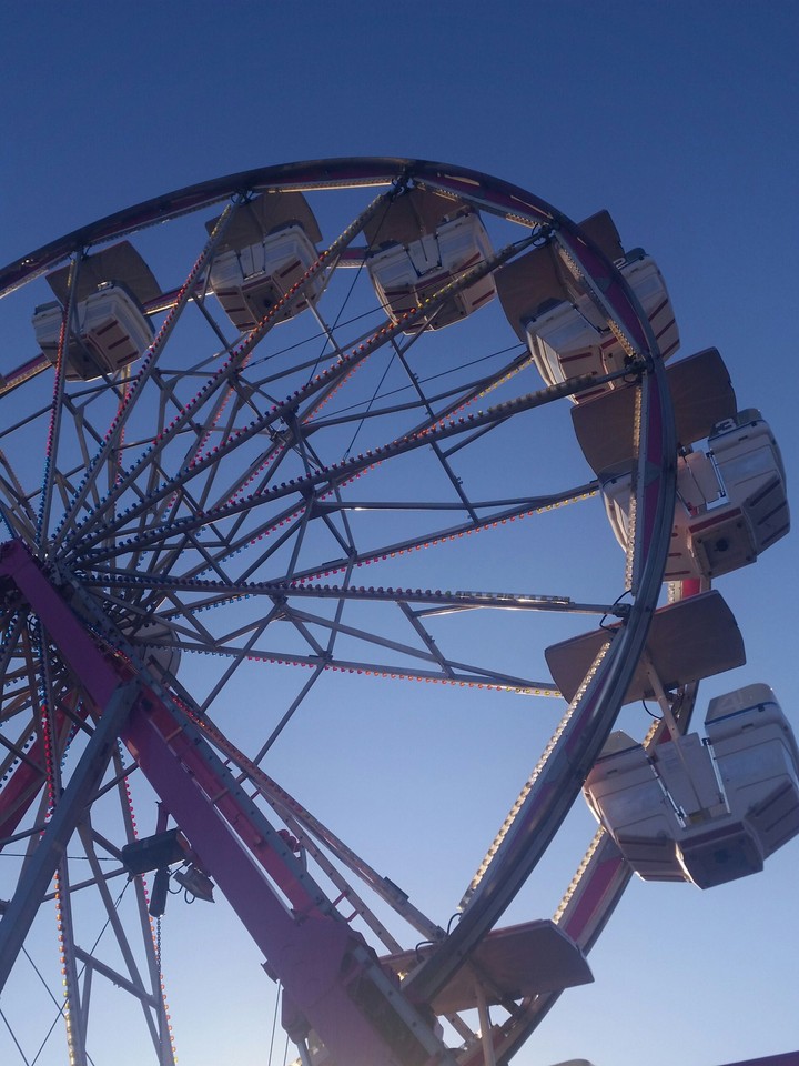 Arkalala faris wheel