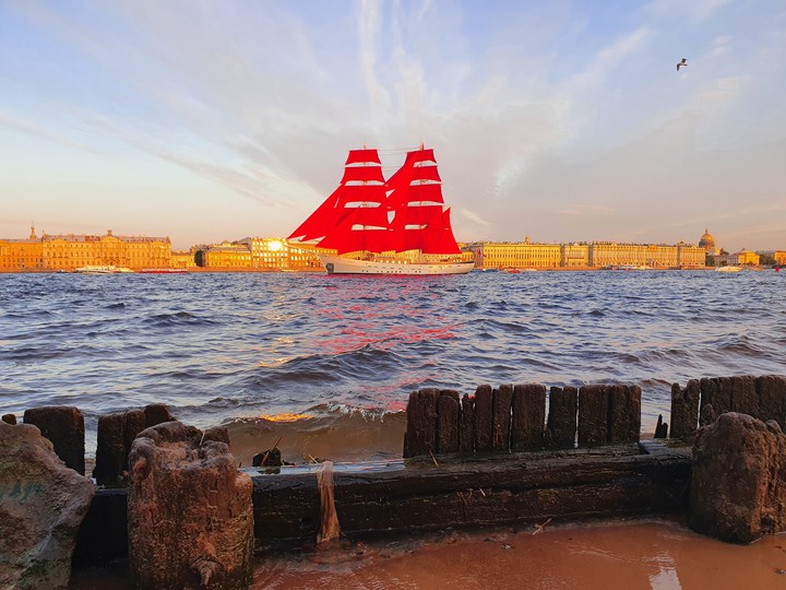 Scarlet sails