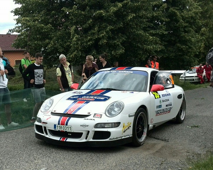 Porsche 911