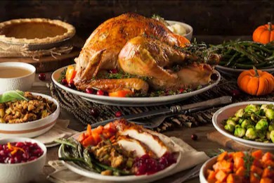 Traditional Thanksgiving dinner fare
