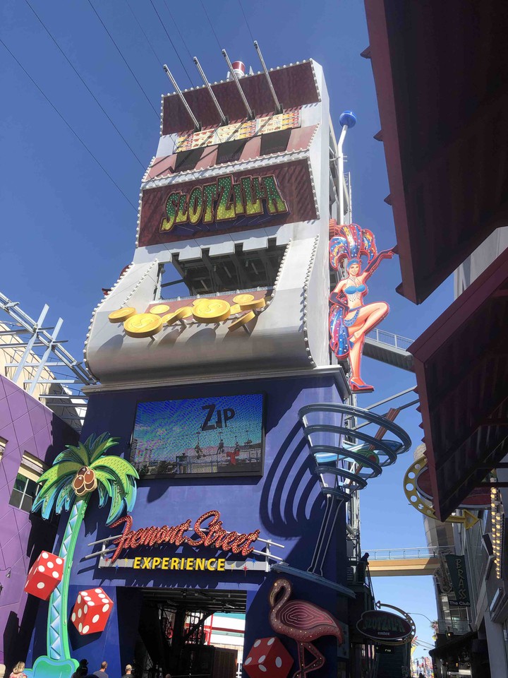 huge building machine in Las Vegas.