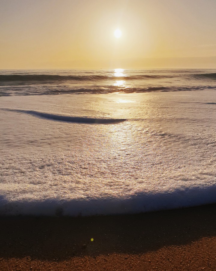 Evening on the beach ?