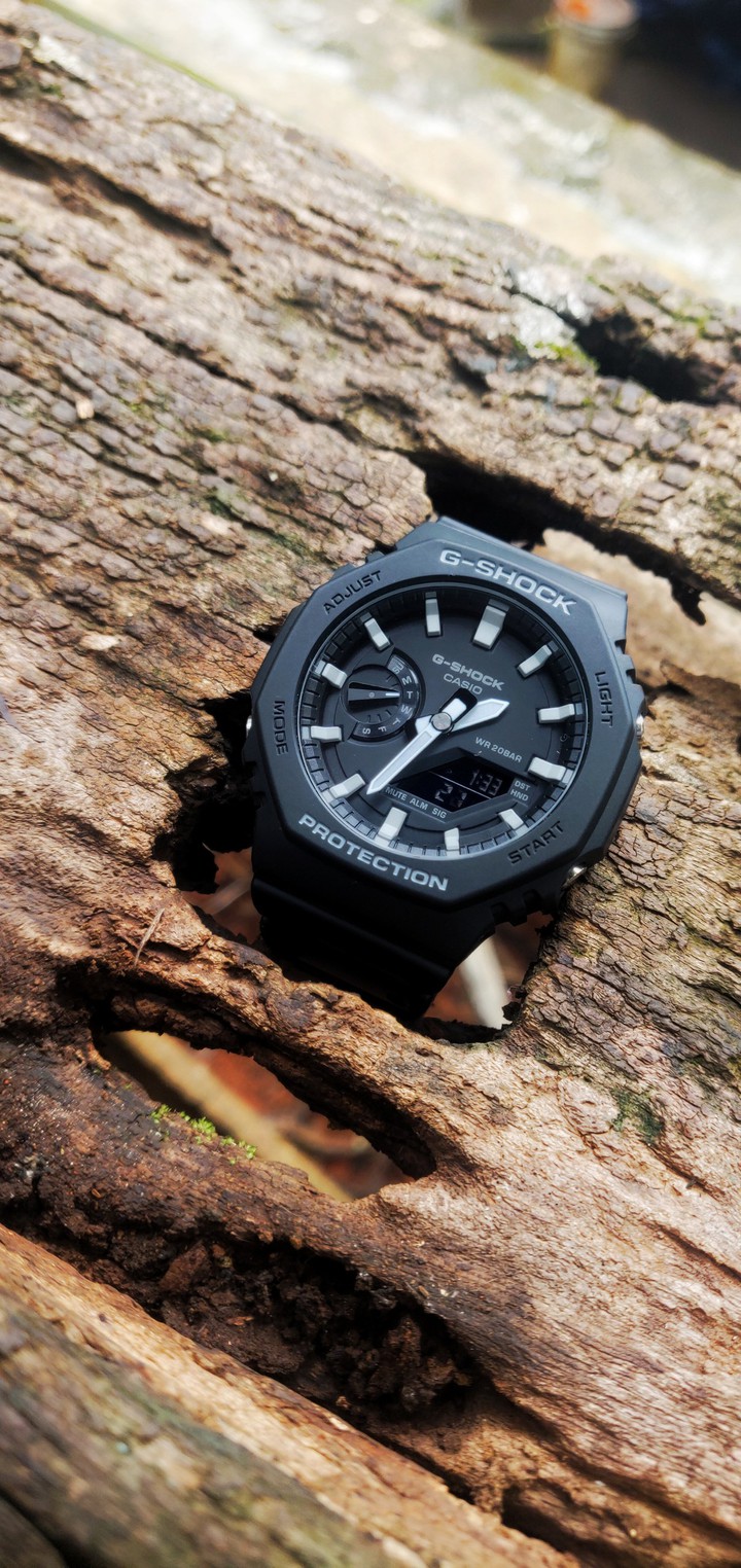 Casio G-Shock GA-2100-1A1 (G987)