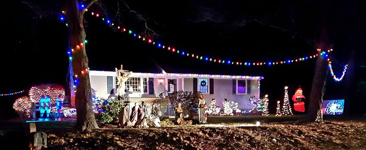 Mayfair Rd. Home for Christmas 2020