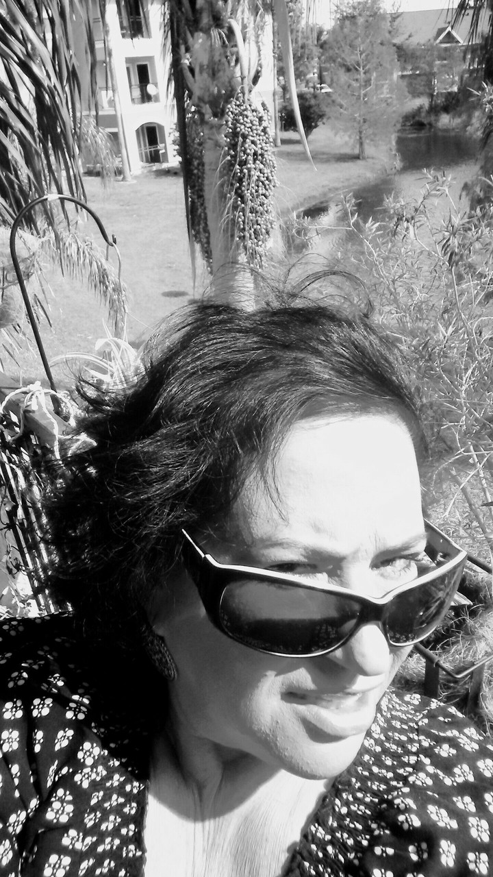 black and white is chic