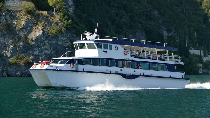 Schnellboot auf dem Gardasee