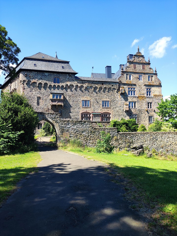 Burg