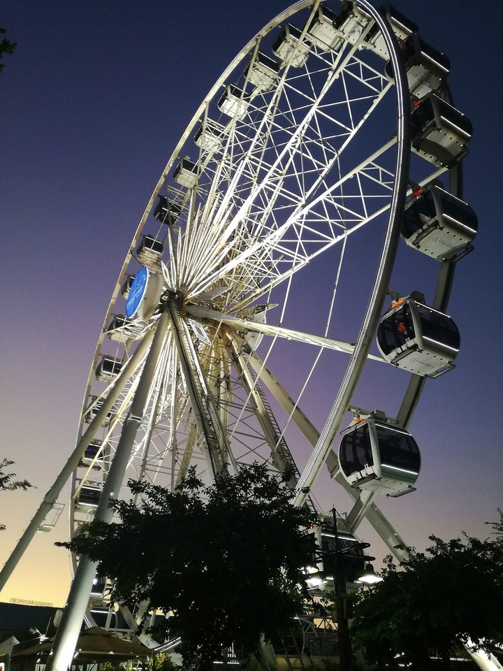 ferris-wheel