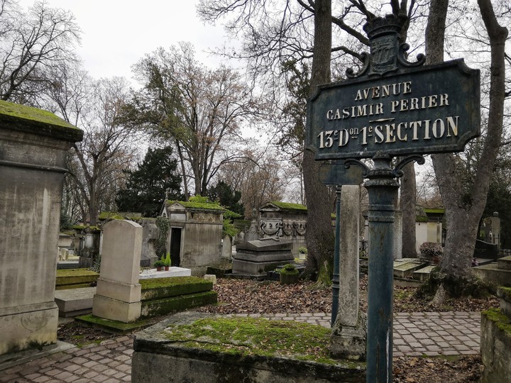 père lachaise, paris