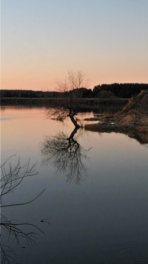 река