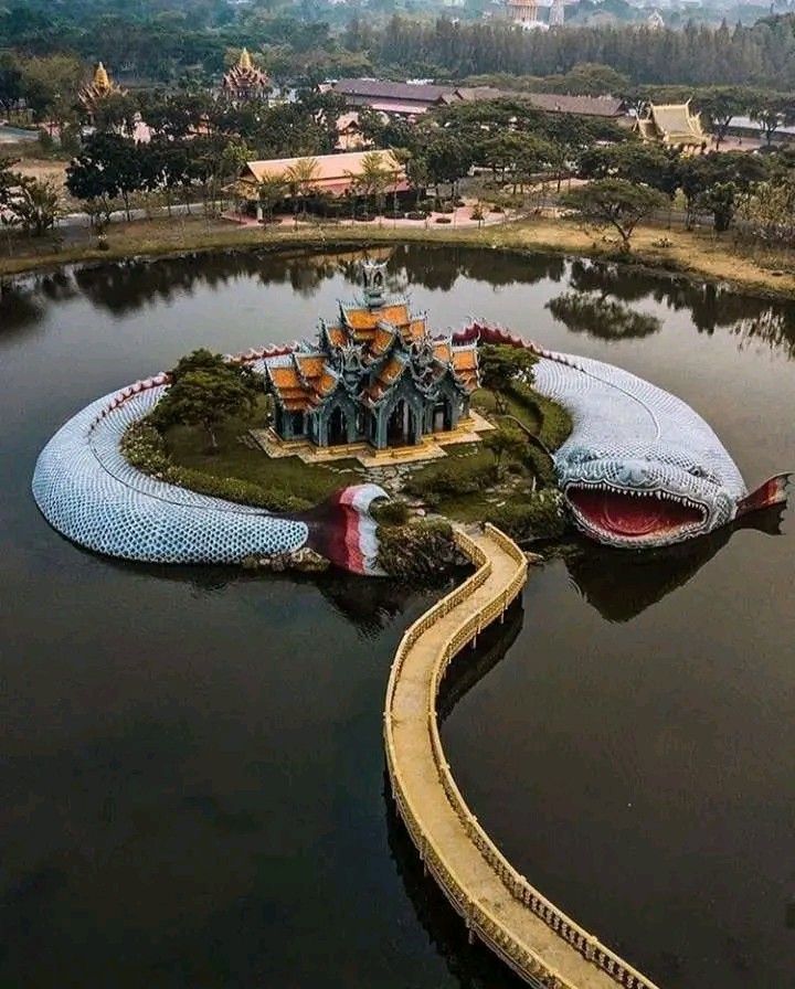 Danish aroshai
