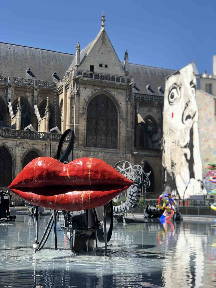Dali in Paris