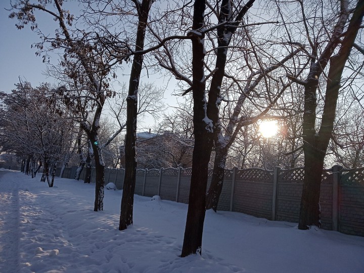 Winter evening is coming