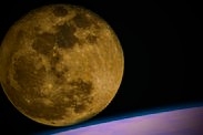 Moon mood 4