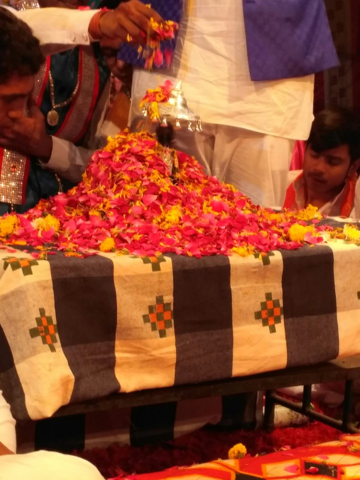 shyam baba with rose.....