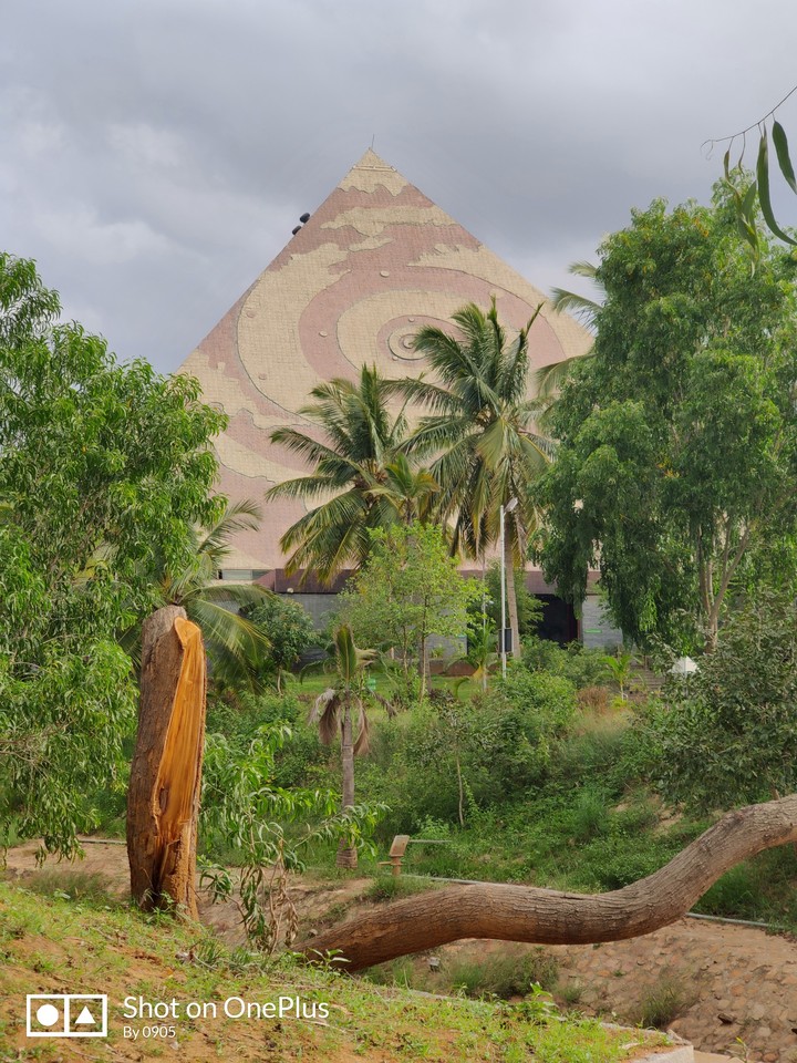 pyramid