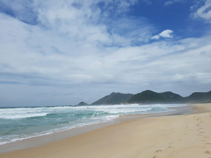 Praia de Grumari
